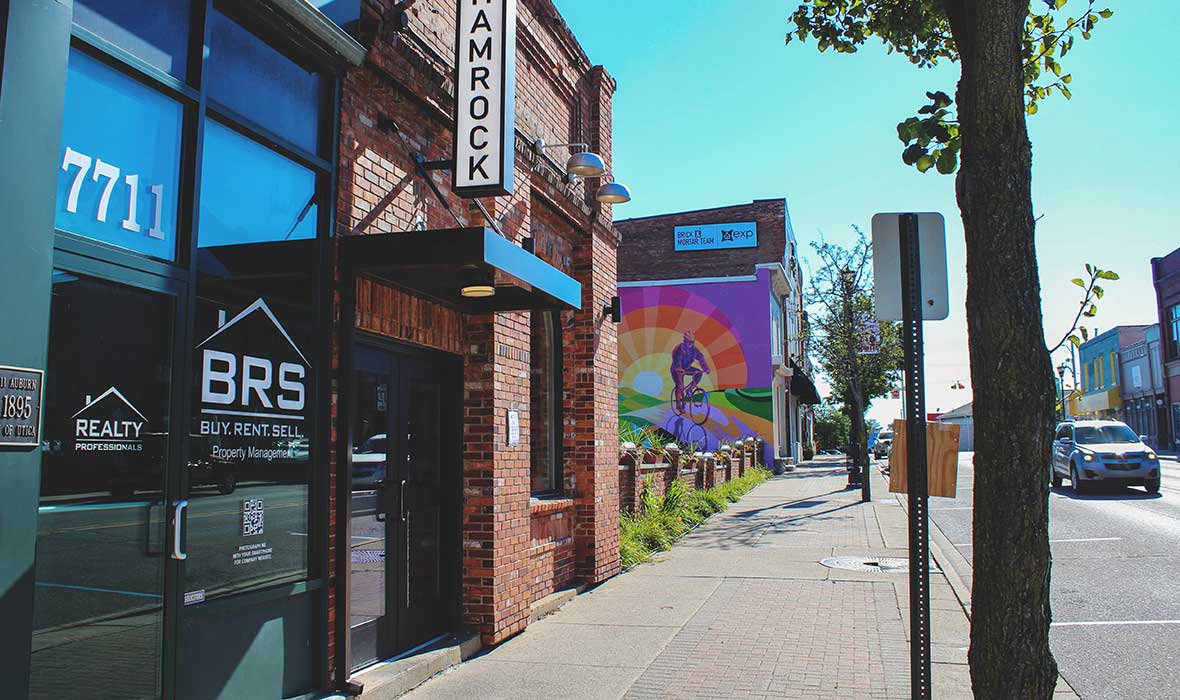 Community in Utica Michigan